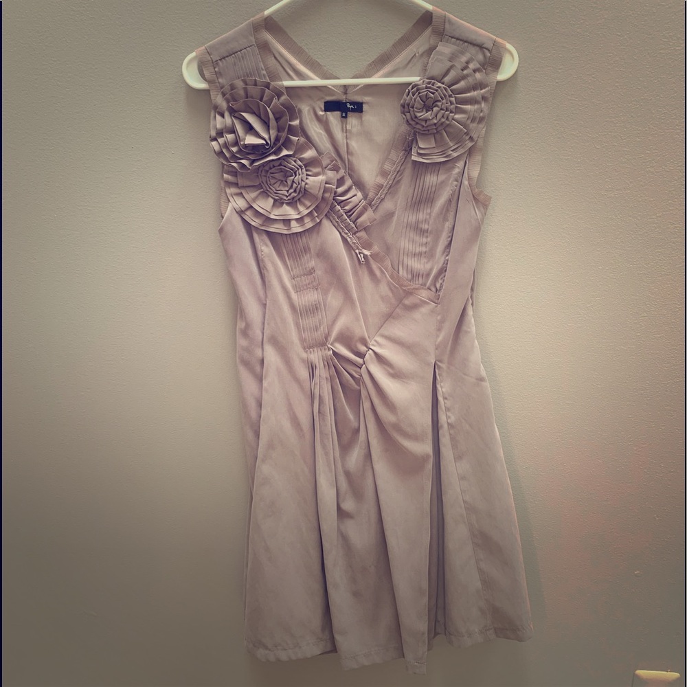 Ryu Sleeveless Dress. Size Small